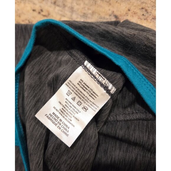 Lot of 2 Miami Dolphins New! Hoodie Fanatics Sz XL Thumbholes & T shirt Sz XXL - Picture 6 of 16